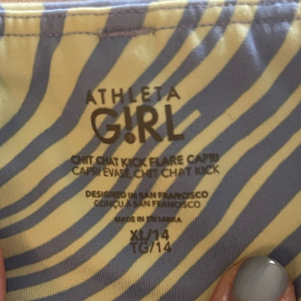 Athleta Girl pants โข Girls size XL (14) - Picture 6 of 6